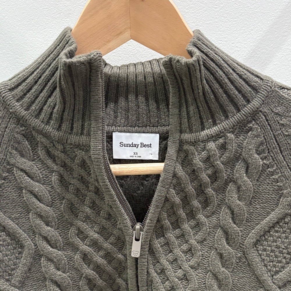 Aritzia Olive Green Zip Up Sweater - Picture 3 of 3